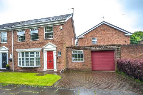 3 bedroom end of terrace house for sale, Grosvenor Road, South Shields