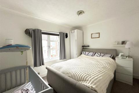 15 Church Road, Swanscombe, DA10 0HG