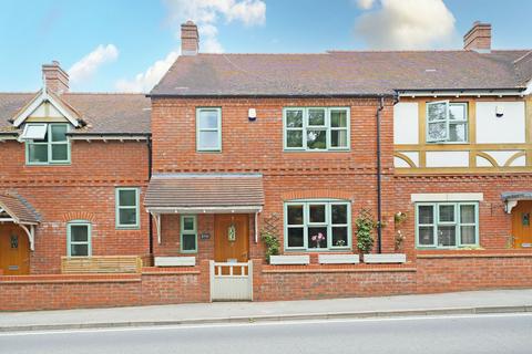 3 bedroom terraced house for sale, Old Warwick Road, Lapworth, B94