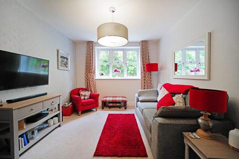 3 bedroom terraced house for sale, Old Warwick Road, Lapworth, B94