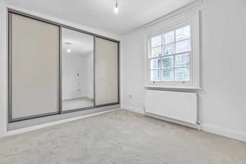 2 bedroom terraced house to rent, Stewarts Grove, London SW3