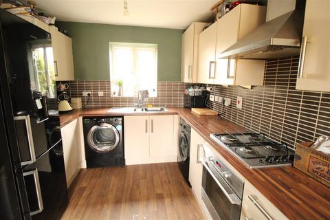 3 bedroom house for sale, Hidcote Way, Daventry