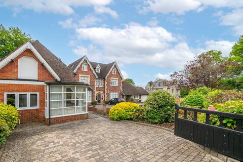 3 bedroom detached house for sale, Alma Road, Reigate, RH2