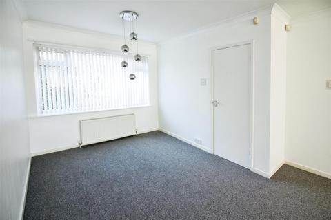 3 bedroom semi-detached house for sale, Field End Crescent, Leeds LS15