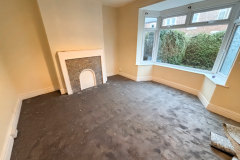 2 bedroom flat to rent, Axwell Terrace, Swalwell NE16