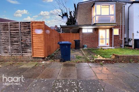 1 bedroom detached house for sale, Verulam Road, Greenford