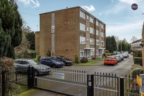 3 bedroom apartment for sale, Bury Meadows, Hertfordshire WD3