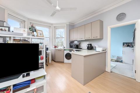 2 bedroom apartment for sale, Cromwell Road, Hove BN3