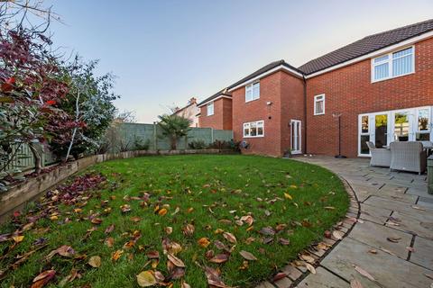 4 bedroom detached house for sale, Signal Way, Chippenham SN14