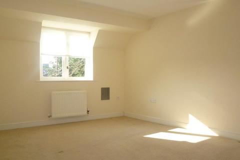 2 bedroom end of terrace house to rent, Lodge Road, Knowle, B93 0HG