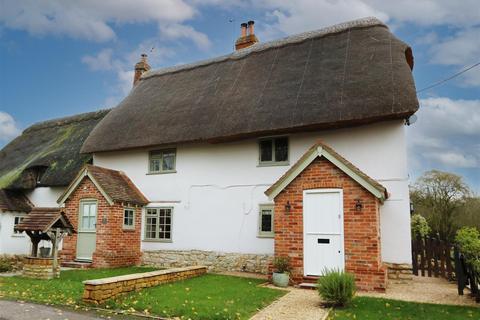 2 bedroom semi-detached house to rent, Chapel Road, Ford, Aylesbury