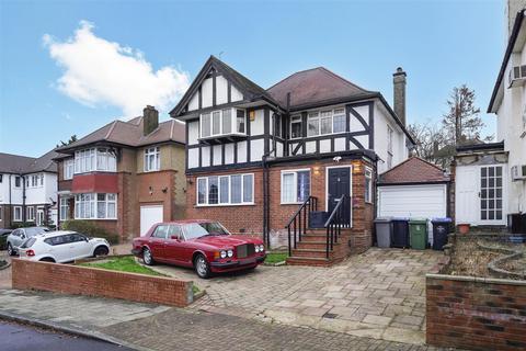 4 bedroom detached house for sale, The Crossways, Wembley