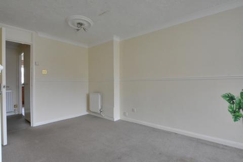 2 bedroom maisonette for sale, Wakehams Green Drive, Pound Hill, RH10