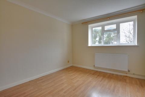 2 bedroom maisonette for sale, Wakehams Green Drive, Pound Hill, RH10