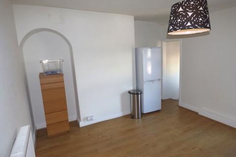 1 bedroom flat to rent, Bond Street, Macclesfield  (45, flat 2)