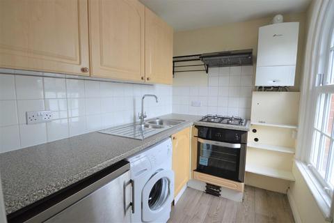 1 bedroom apartment to rent, New Town, Uckfield