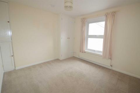 1 bedroom apartment to rent, New Town, Uckfield