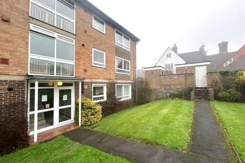 undefined, Wilderness Court, Guildford GU2