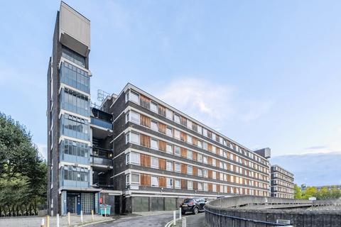 3 bedroom apartment for sale, John Ruskin Street, London