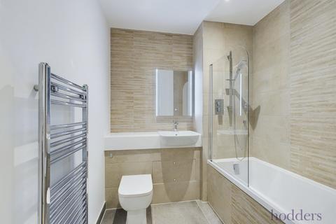 1 bedroom apartment to rent, London Road, Staines-upon-Thames, Surrey, TW18