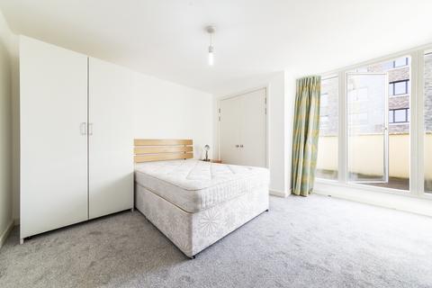 2 bedroom apartment to rent, Water Gardens Square, London SE16