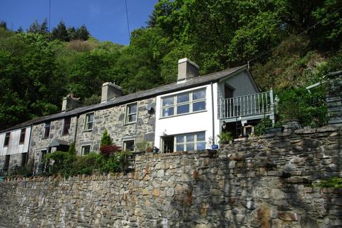 3 bedroom semi-detached house for sale, Prenteg, Porthmadog