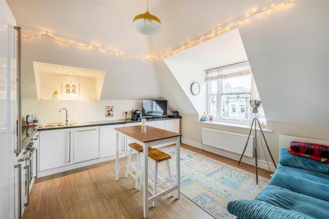 2 bedroom apartment for sale, Fourth Avenue, Hove