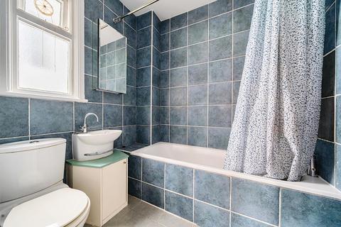 5 bedroom semi-detached house for sale, Fitzalan Road,  Finchley,  N3