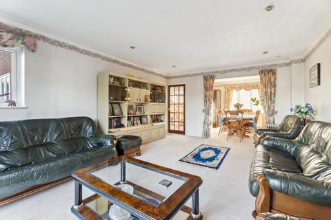 4 bedroom detached house for sale, Uxbridge Road, Mill End, Rickmansworth, WD3