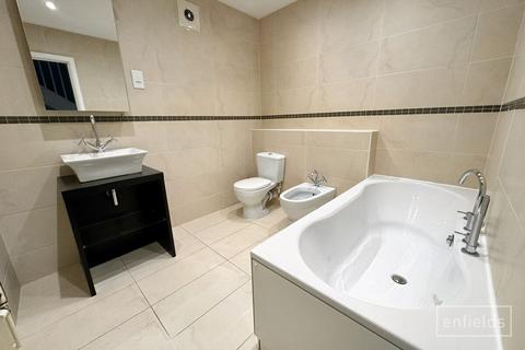 2 Andes Close, Southampton, SO14 3HS