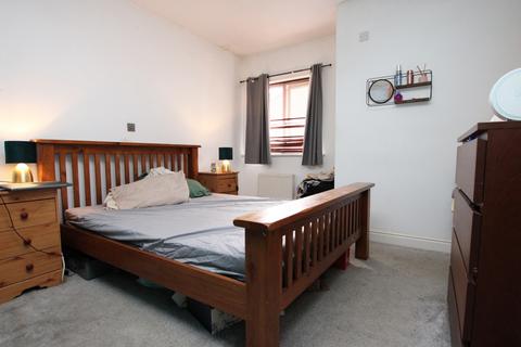 Flat 27, Cole Court Reservoir Road, Kettering, NN16 9QN