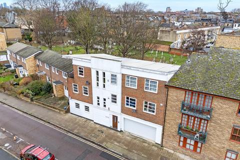 2 bedroom apartment to rent, Wetherell Road, Victoria Park Village E9