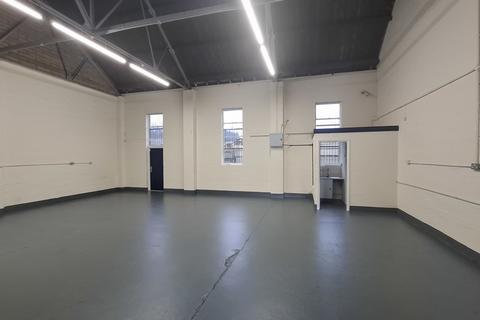 Industrial unit to rent, Unit 82, Hartlebury Trading Estate, Hartlebury, Kidderminster, DY10 4JB