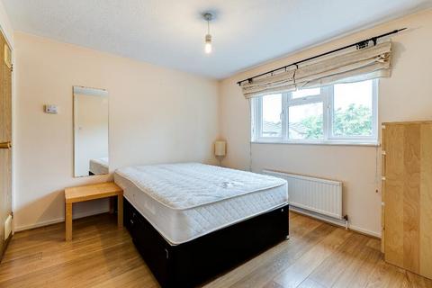 1 bedroom flat to rent, WESTCOTT ROAD, SE17