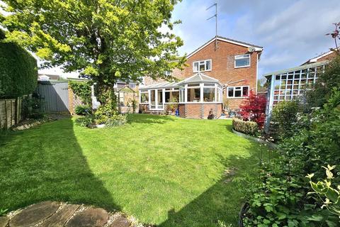 4 bedroom detached house for sale, Apperley Park, Apperley, Gloucester