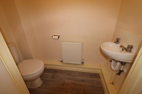 2 bedroom property to rent, George Street, Loughborough, LE11