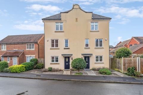 4 bedroom semi-detached house for sale, Appleby Drive, Croxley Green, Rickmansworth, WD3