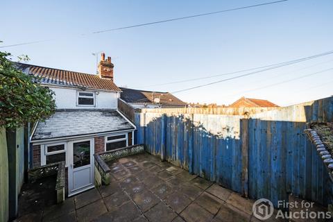 2 bedroom terraced house for sale, Eastcott Hill, Swindon, Wiltshire