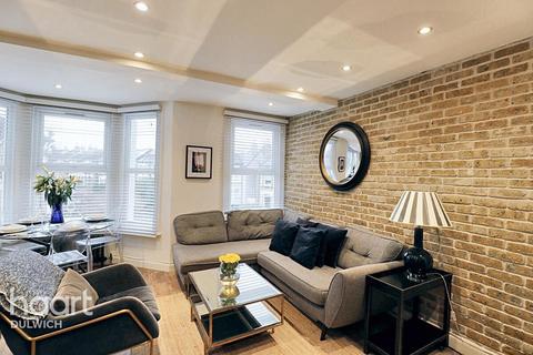 2 bedroom flat for sale, Muschamp Road, London