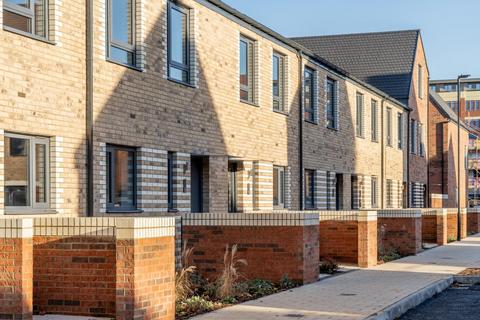 2 bedroom townhouse for sale, Cocoa Gardens, Wigginton Road, York