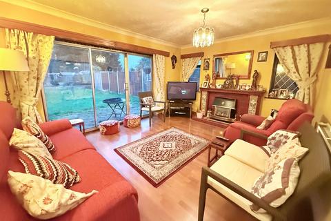 4 bedroom detached bungalow for sale, Ebrington Avenue, Solihull