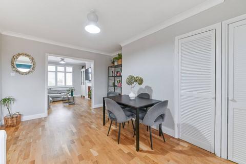 148 Western Road, Mitcham, CR4 3EB