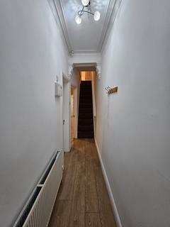 3 bedroom terraced house to rent, Hartington Street, Manchester