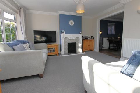 83 Beeches Road, Kidderminster, DY11 5HZ