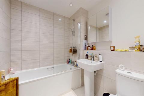 undefined, Epping Gate, Loughton IG10