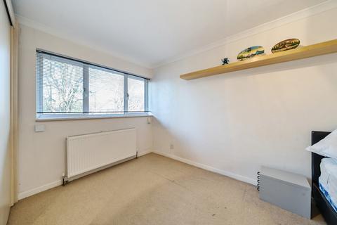 5 Morgan Close, Northwood, HA6 3NE