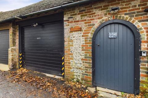 2 bedroom cottage for sale, High Street, Pevensey BN24