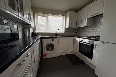 1 bedroom flat to rent, Redlands Road, Penarth