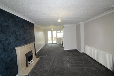 3 bedroom detached house to rent, Main Street, LS15