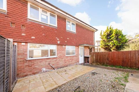 2 bedroom ground floor maisonette for sale, Castle Walk, Didcot OX11